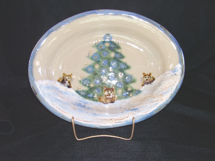 Christmas Cats Oval Bowl.jpg